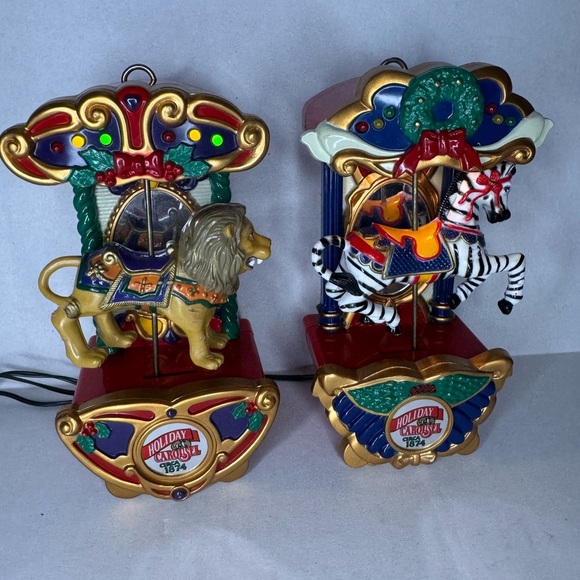Vintage 1993CHRISTMAS Carousel Ornament Set of 2 CIRCUS ANIMALS ~ Lit & Animated - Picture 7 of 9